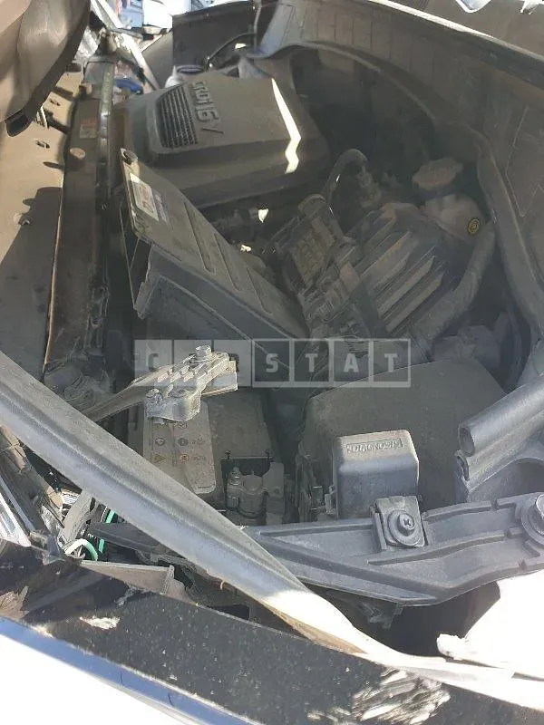 Photo 2 of 22: 2015 Hyundai Santa Fe DM — Korean insurance auction