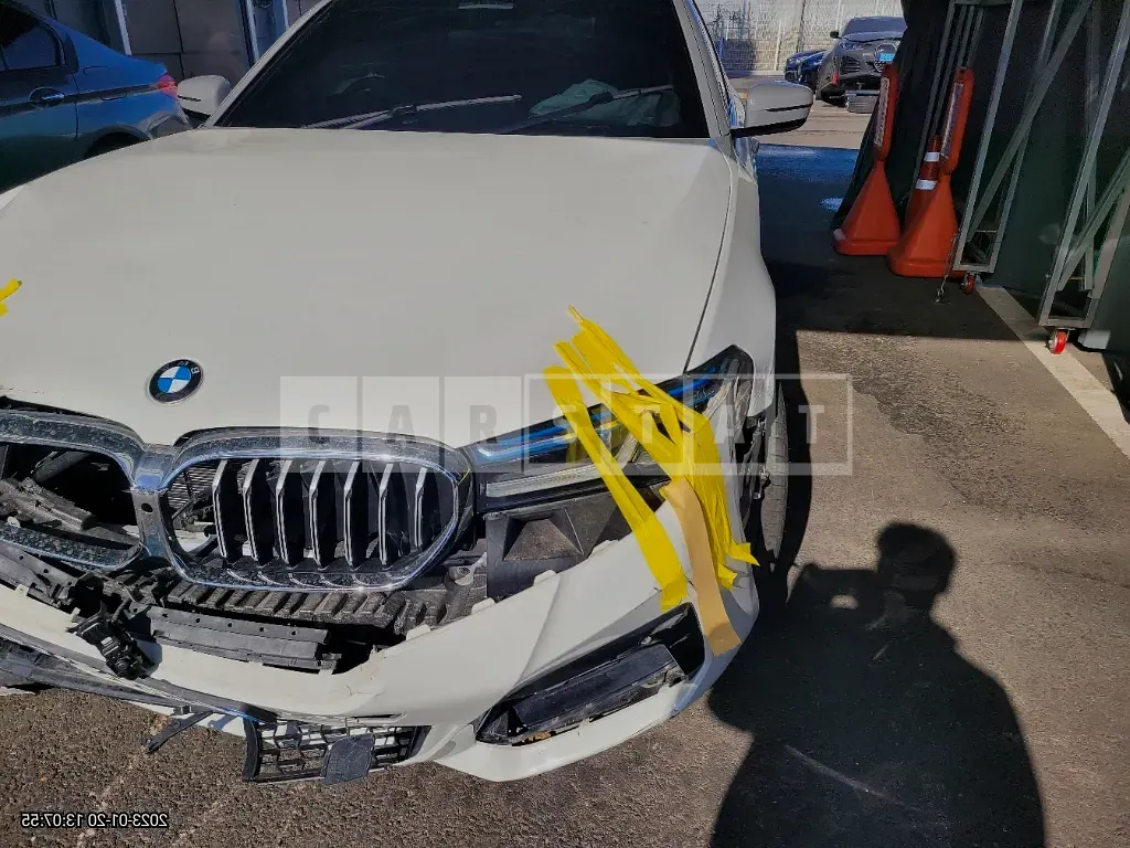 Photo 2 of 9: 2021 BMW 530e, VIN WBA51AG00MCH39713 — Korean insurance auction