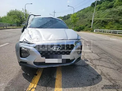 Photo 1 of 23: 2019 Hyundai Santa Fe 2.0, VIN KMHS281BBLU260869 — Korean insurance auction