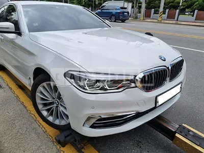 Photo 1 of 14: 2020 BMW 530i, VIN WBAJR9103LCE58163 — Korean insurance auction