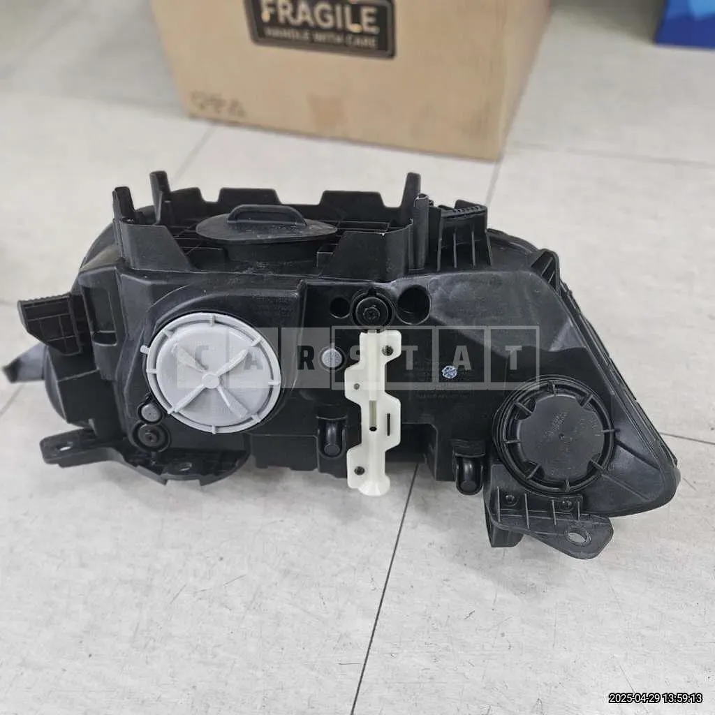 Photo 2 of 4: 2022 Genesis (parts) G90 Lite — Korean insurance auction