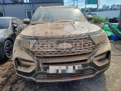 Photo 1 of 8: 2020 Ford Explorer 2.3 — Korean insurance auction