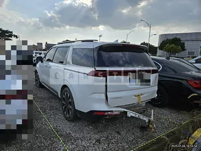 Photo 1 of 13: 2022 Kia Carnivals — Korean insurance auction