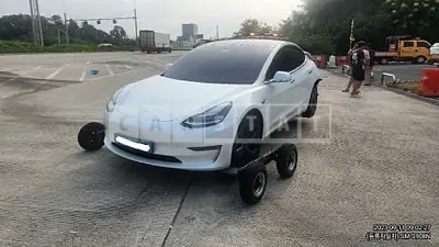 Photo 1 of 11: 2020 Tesla Model 3 Standard Rangeplus RWD, VIN 5YJ3E1EA7LF750619 — Korean insurance auction