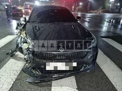 Photo 1 of 7: 2017 Kia Stinger 2.0 — Korean insurance auction
