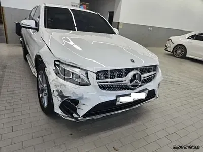 Photo 1 of 24: 2017 Mercedes-Benz GLC220d 4Matic Coupe — Korean insurance auction