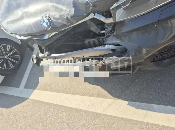 Photo 2 of 36: 2018 BMW X4 xDrive20d — Korean insurance auction