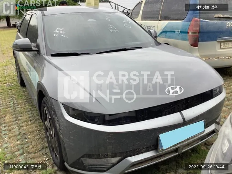 Photo 3 of 3: 2022 Hyundai Ionic 5, VIN KMHKN81AFNU111437 — Korean insurance auction