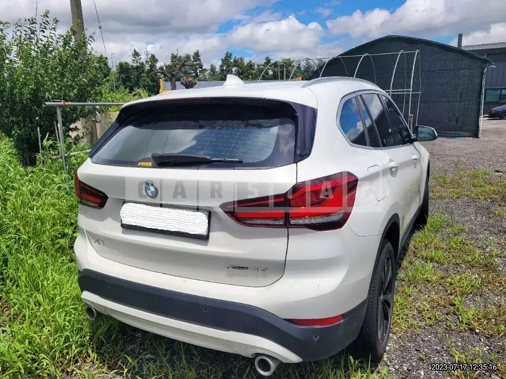 Photo 2 of 8: 2020 BMW X1 xDrive18d Advantage, VIN WBA31AD09L5P61432 — Korean insurance auction