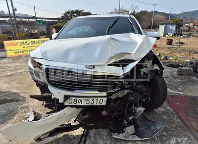 Photo 1 of 21: 2018 Kia Carnival Limousine, VIN KNAMB81ABJS433417 — Korean insurance auction