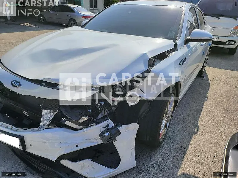 Photo 2 of 15: 2018 Kia K5, VIN KNAGU411BKA318223 — Korean insurance auction