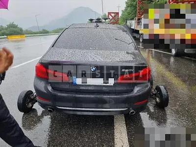 Photo 1 of 13: 2019 BMW 520i Luxury — Korean insurance auction