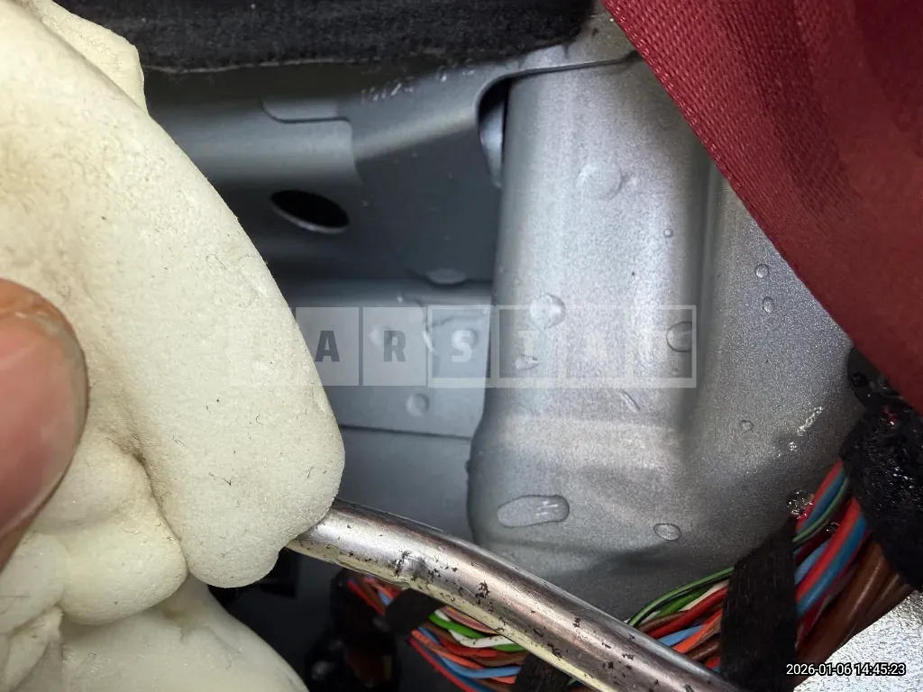 Photo 2 of 91: 2025 Porsche Macan 4 — Korean insurance auction