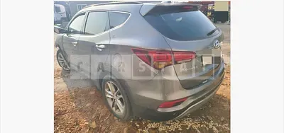 Photo 1 of 9: 2015 Hyundai Santa Fe DM — Korean insurance auction