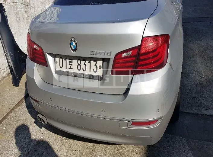 Photo 2 of 15: 2016 BMW 520d, VIN WBA5E5100GG210017 — Korean insurance auction