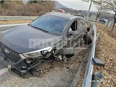 Photo 1 of 7: 2017 Hyundai Tucson TL — Korean insurance auction