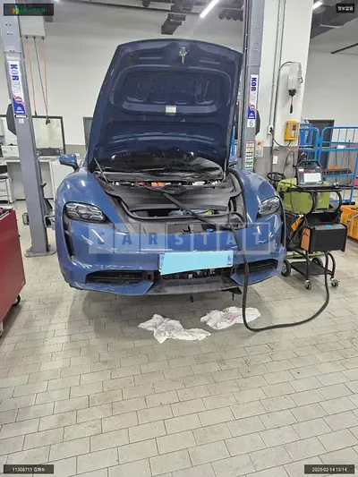 2022 Porsche Taycan Turbo