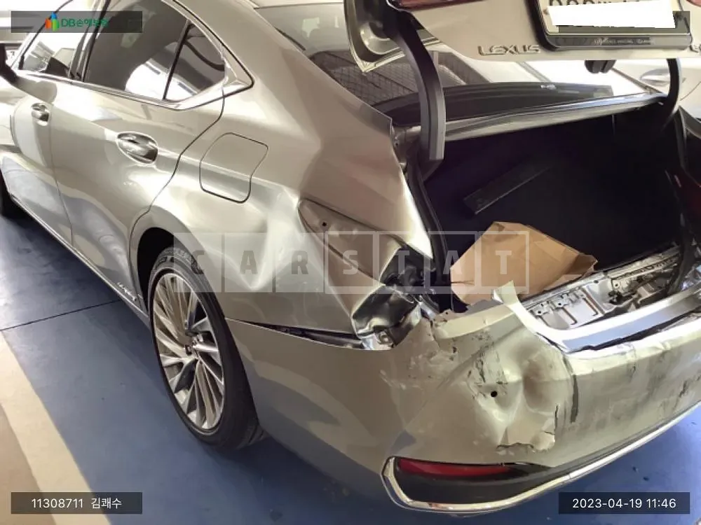 Photo 2 of 7: 2021 Lexus Es 300h, VIN JTHBA1C17M2006077 — Korean insurance auction