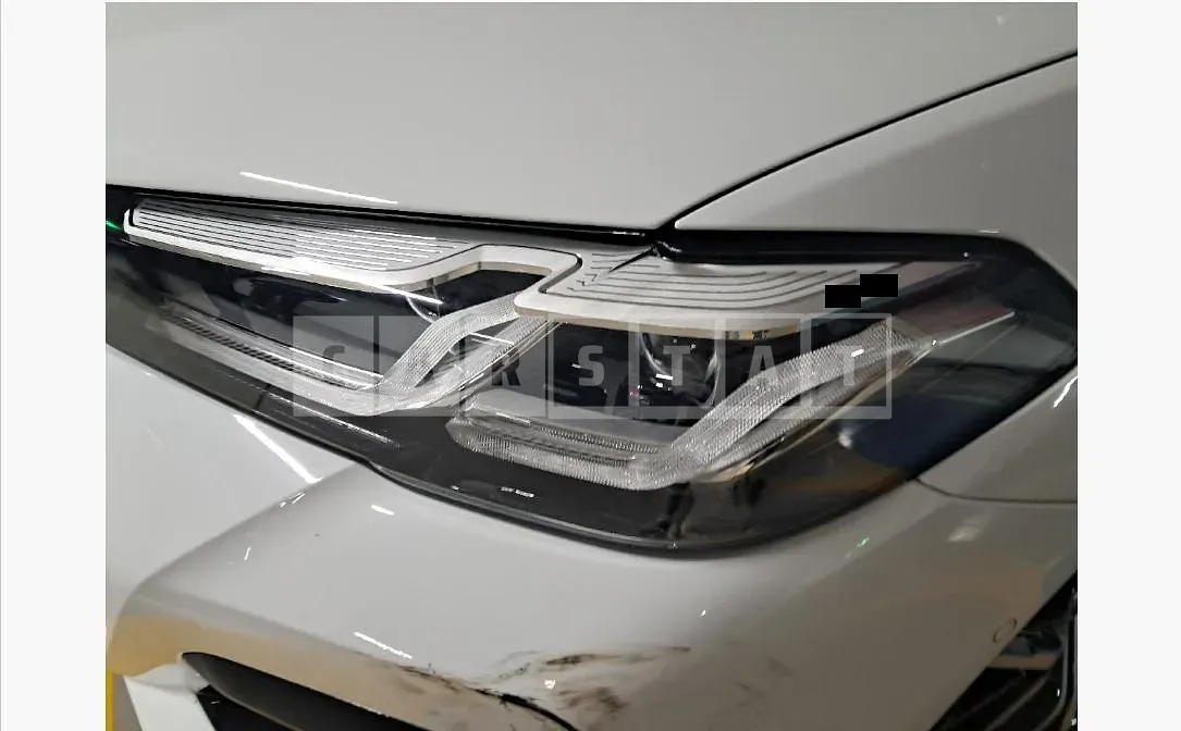 Photo 3 of 3: 2021 BMW (parts) 530i Headlamp — Korean insurance auction
