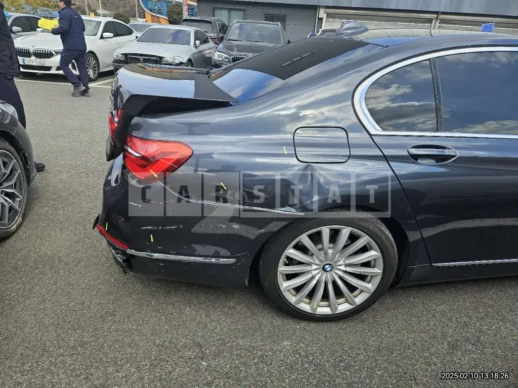 Photo 2 of 15: 2016 BMW 730d xDrive — Korean insurance auction