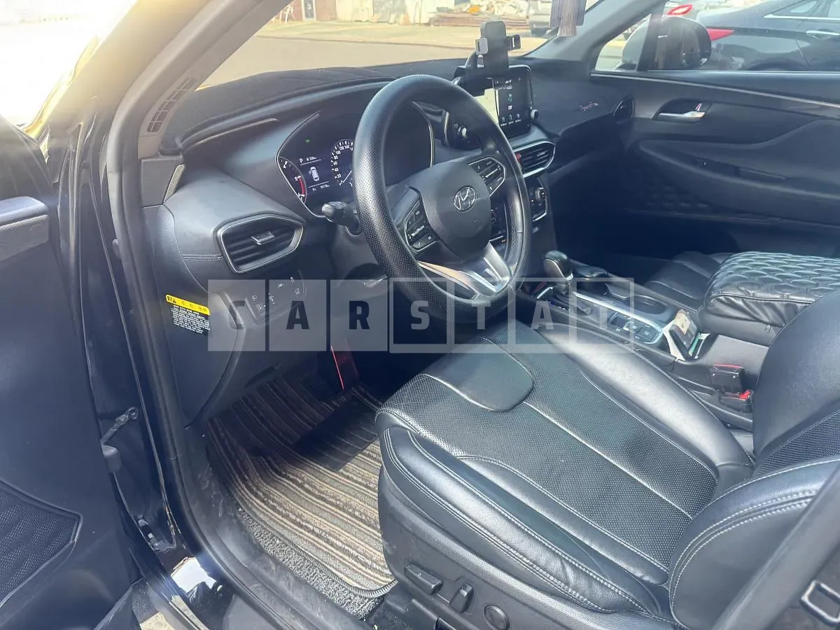 Photo 2 of 11: 2018 Hyundai Santa Fe TM 2.2 — Korean insurance auction
