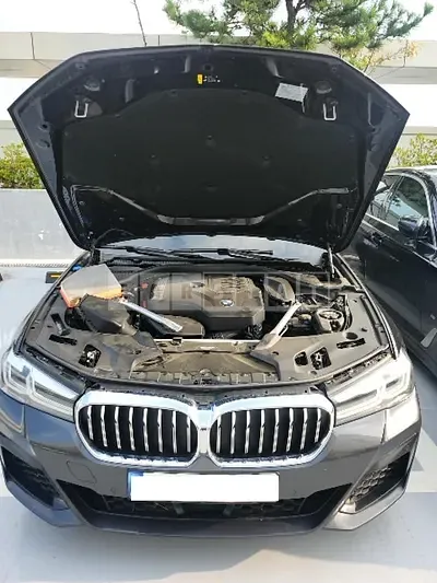 Photo 1 of 8: 2022 BMW 520i, VIN WBA11BH0XNWX84951 — Korean insurance auction
