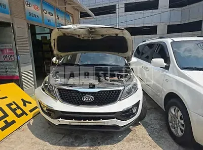 Photo 1 of 11: 2016 Kia Sportage — Korean insurance auction