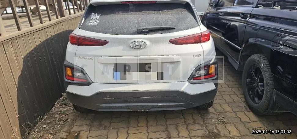 Photo 2 of 6: 2017 Hyundai Kona 1.6 — Korean insurance auction