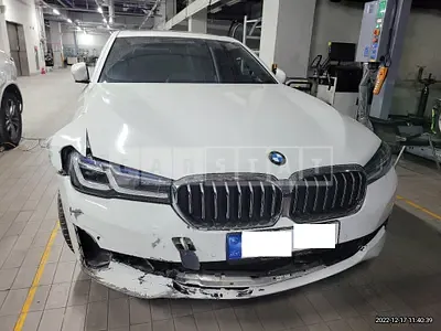 Photo 1 of 24: 2022 BMW 530e, VIN WBA51AG09NCJ23572 — Korean insurance auction