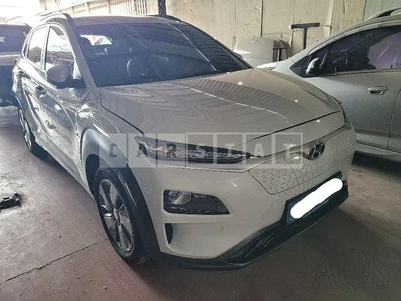 Photo 2 of 50: 2019 Hyundai Kona Electric, VIN KMHK381GFKU040289 — Korean insurance auction