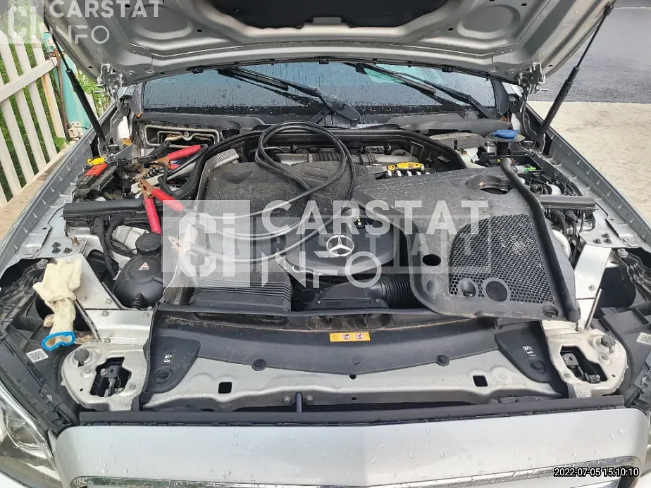 Photo 2 of 16: 2016 Mercedes-Benz Subsequent E220 d — Korean insurance auction