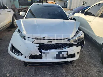 Photo 1 of 11: 2015 Kia K7 — Korean insurance auction