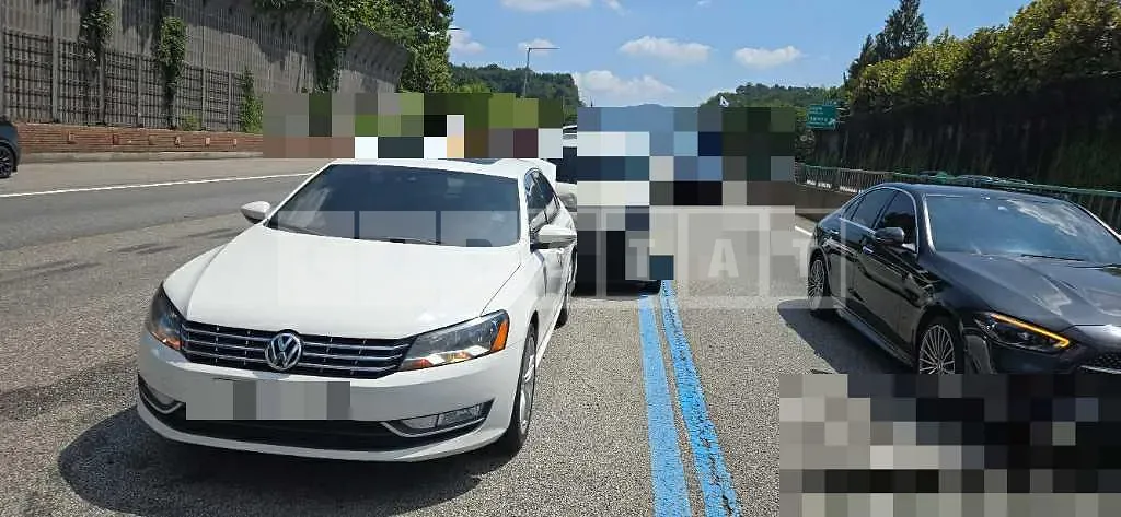 Photo 2 of 6: 2015 Volkswagen Passat 2.0 TDI — Korean insurance auction