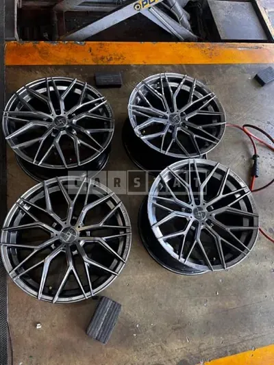 Photo 1 of 5: 2018 Kia (part) Stinger Wheel — Korean insurance auction