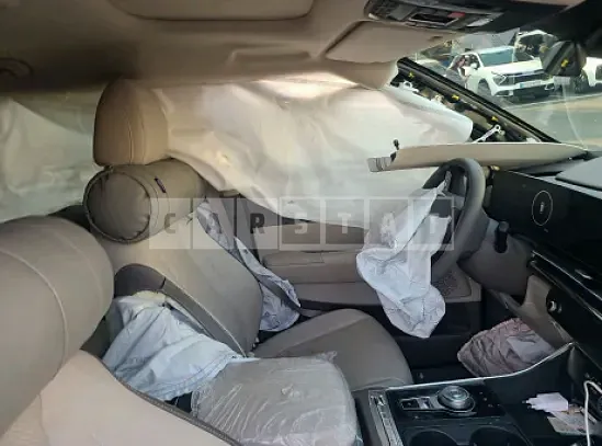 Photo 2 of 30: 2025 Kia Carnival — Korean insurance auction