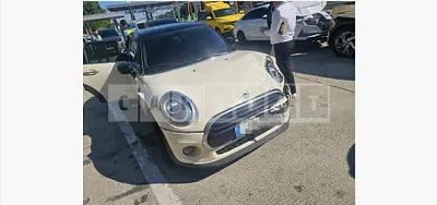 Photo 1 of 23: 2021 MINI Cooper Five-Door — Korean insurance auction