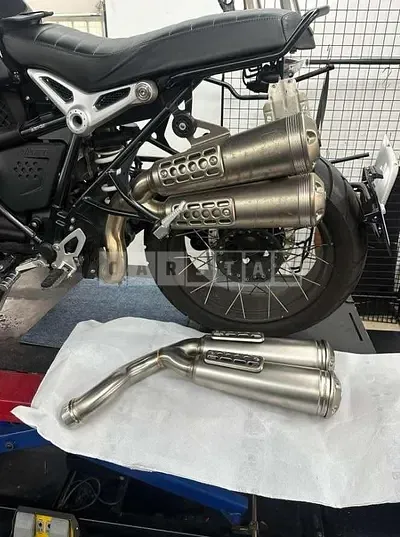 Photo 1 of 2: 2022 BMW (parts) R Ninet Scrambler Muffler — Korean insurance auction