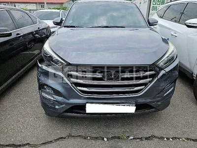 Photo 1 of 24: 2015 Hyundai Tucson, VIN KMHJ2815GGU011447 — Korean insurance auction