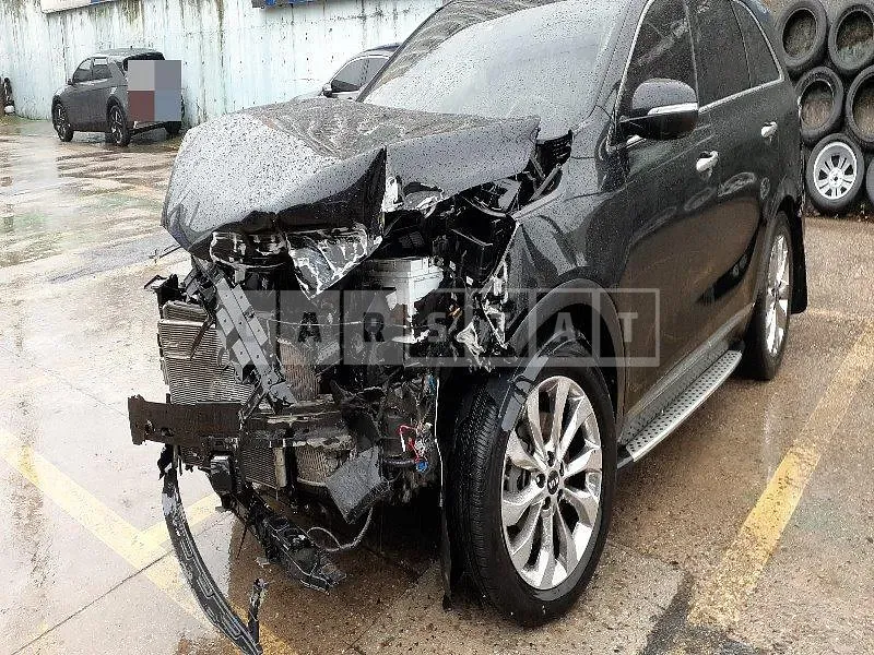 Photo 2 of 10: 2018 Kia Sorento — Korean insurance auction