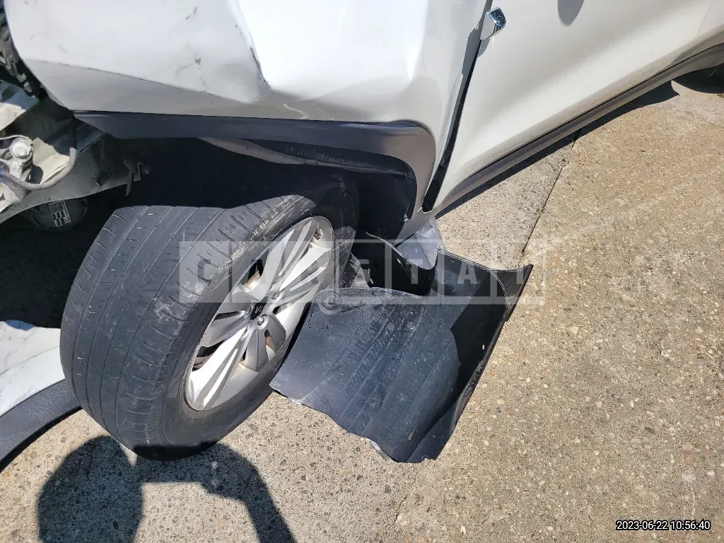 Photo 2 of 46: 2016 Kia Sportage, VIN KNAP6815GGK092421 — Korean insurance auction