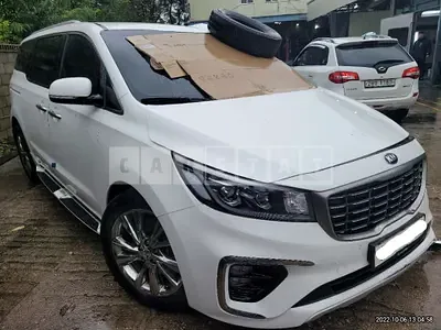 Photo 1 of 12: 2020 Kia Carnival, VIN KNAME81ABLS655153 — Korean insurance auction
