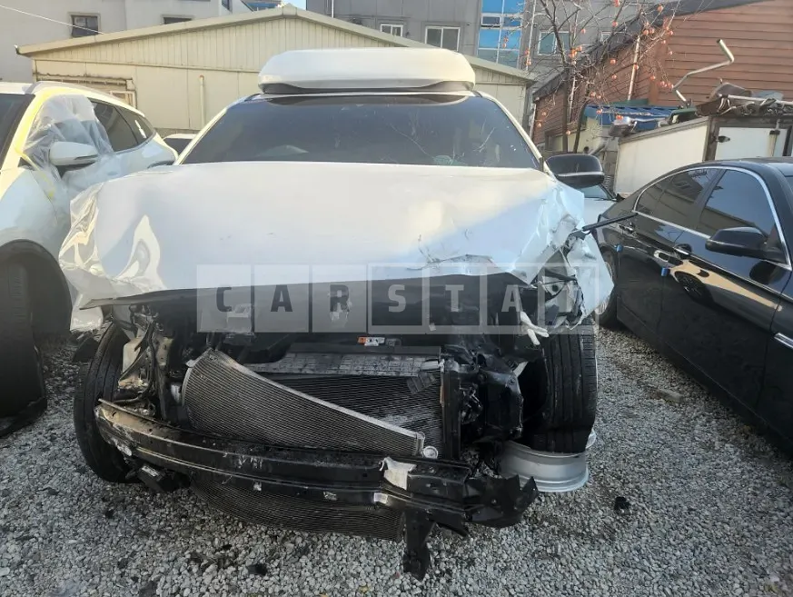 Photo 2 of 9: 2019 Kia Carnival High Limousine — Korean insurance auction