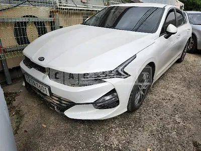 Photo 1 of 7: 2021 Kia K5, VIN KNAG241ABMA136417 — Korean insurance auction