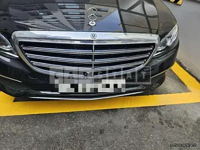 Photo 1 of 76: 2017 Mercedes-Benz E300 4Matic — Korean insurance auction