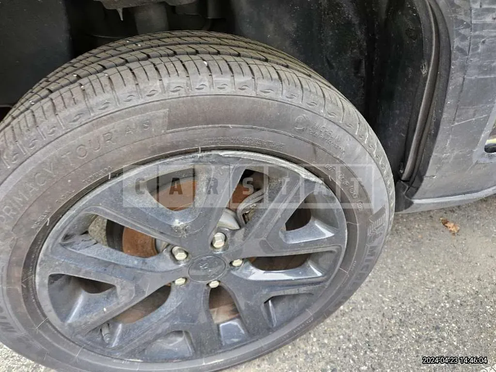 Photo 2 of 27: 2018 Jeep Zip Renegade — Korean insurance auction