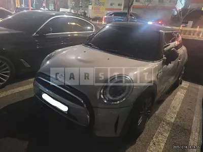 Photo 1 of 19: 2023 MINI Cooper, VIN WMW41DH00P2T39413 — Korean insurance auction