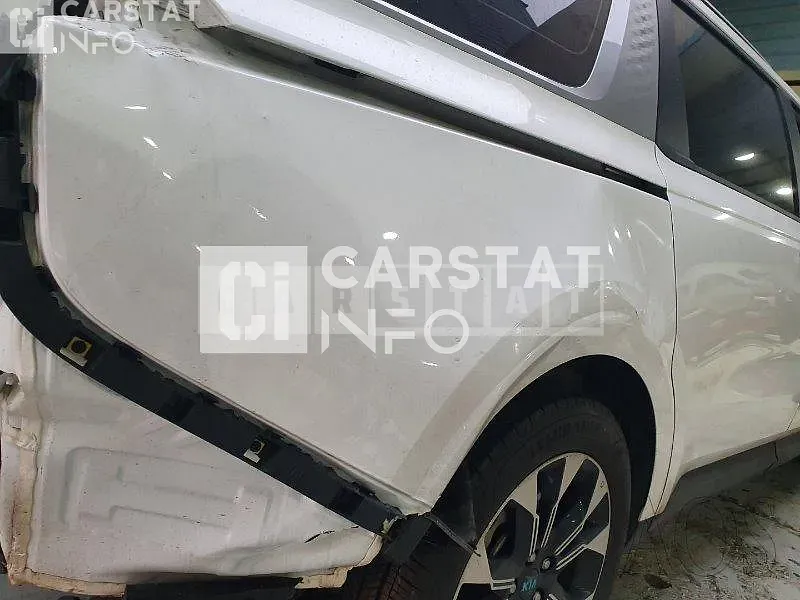 Photo 2 of 45: 2020 Kia Carnival 2.2 (9 People), VIN KNANB81BBMS024261 — Korean insurance auction