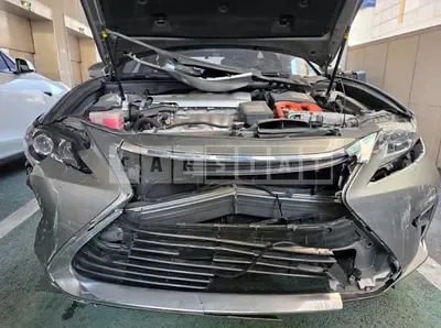 Photo 1 of 23: 2018 Lexus ES300h, VIN JTHBW1GG8J2174063 — Korean insurance auction