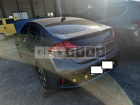 Photo 2 of 13: 2017 Hyundai Modern Ionic, VIN KMHC851CGHU034147 — Korean insurance auction