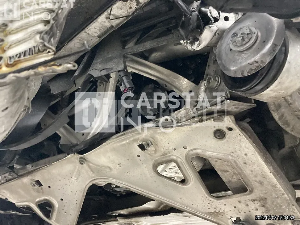 Photo 2 of 32: 2018 Porsche Panamera 4, VIN WP0AA2973JL121070 — Korean insurance auction